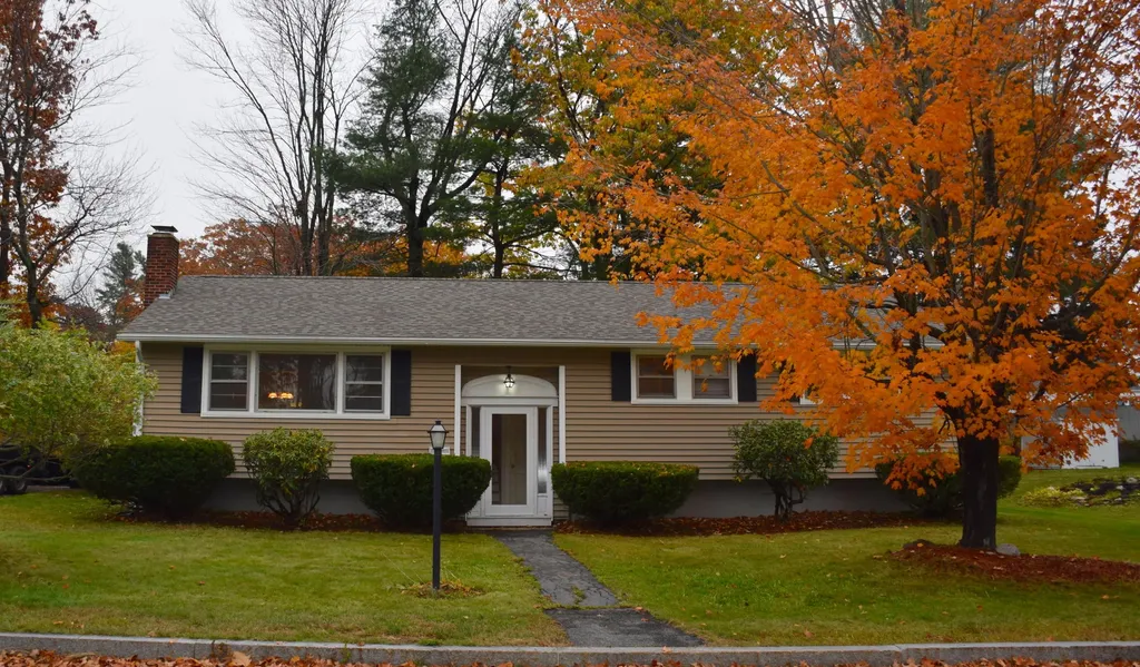 122 Woodfield Road Portland ME 04102