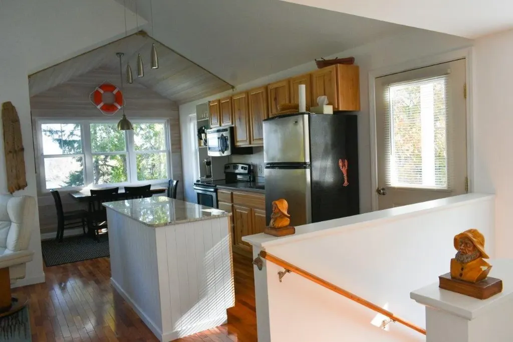 13 Meadow Road Harpswell ME 04079