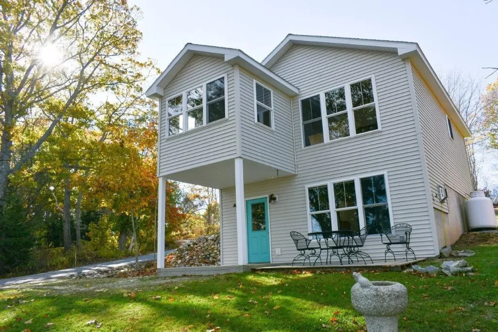 13 Meadow Road Harpswell ME 04079