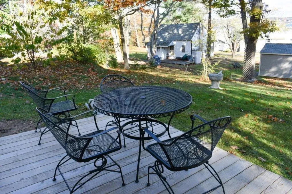 13 Meadow Road Harpswell ME 04079