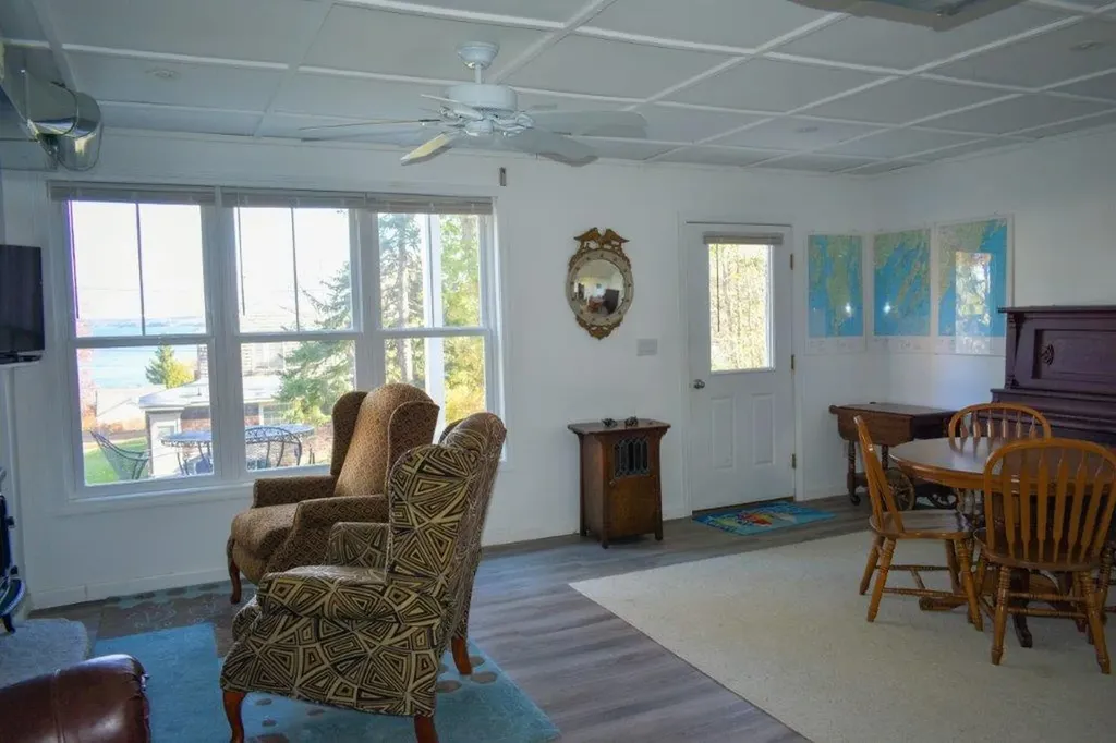 13 Meadow Road Harpswell ME 04079