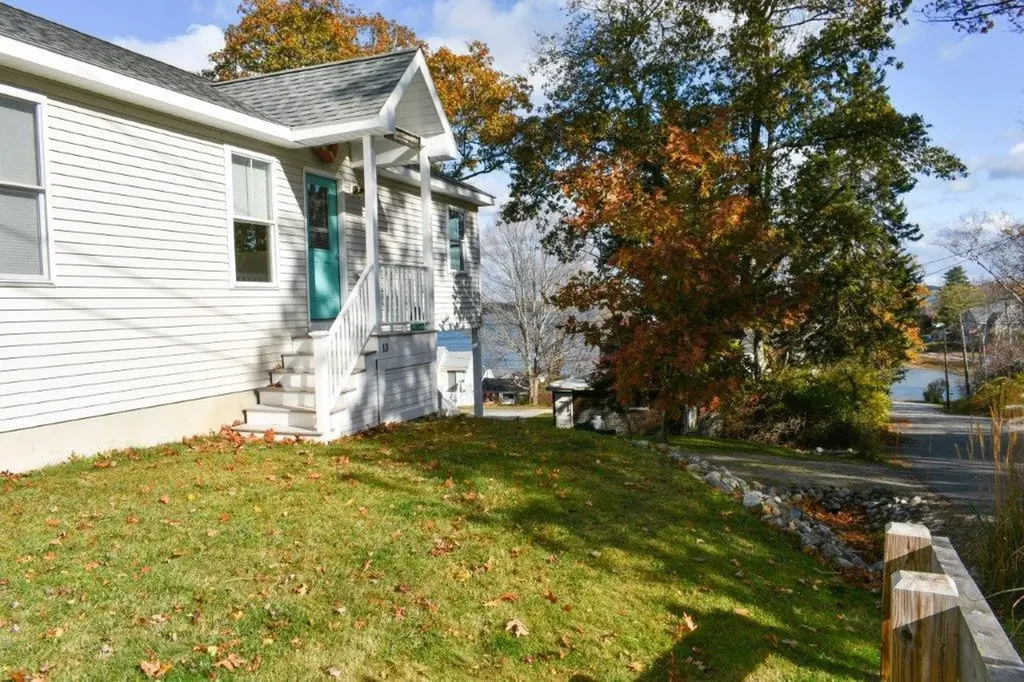 13 Meadow Road Harpswell ME 04079