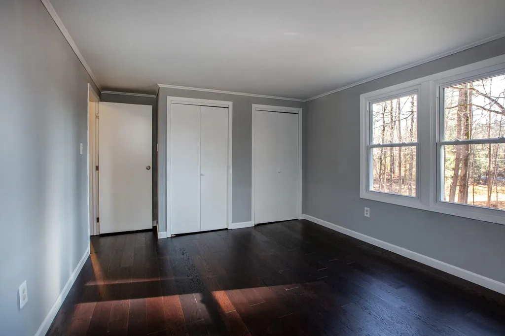 18 Wakefield Lane West Gardiner ME 04345