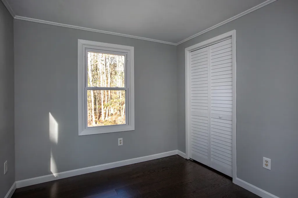 18 Wakefield Lane West Gardiner ME 04345