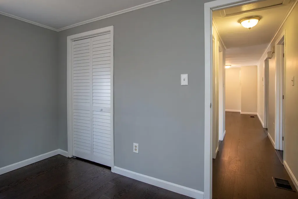 18 Wakefield Lane West Gardiner ME 04345
