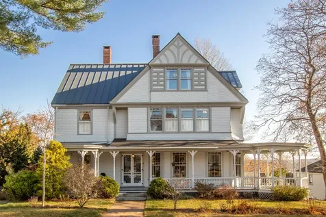15 High Street Wiscasset ME 04578