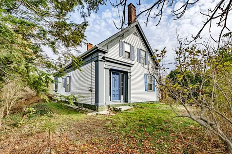 235 Rankin Street Rockland ME 04841