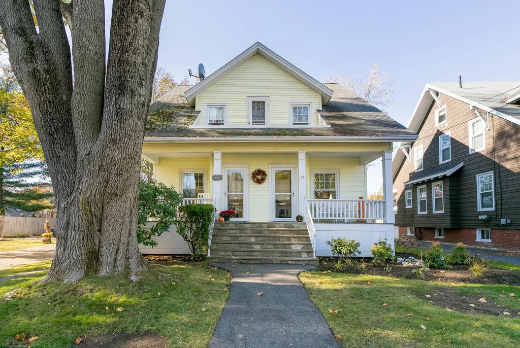 19 Bancroft Street Portland ME 04102
