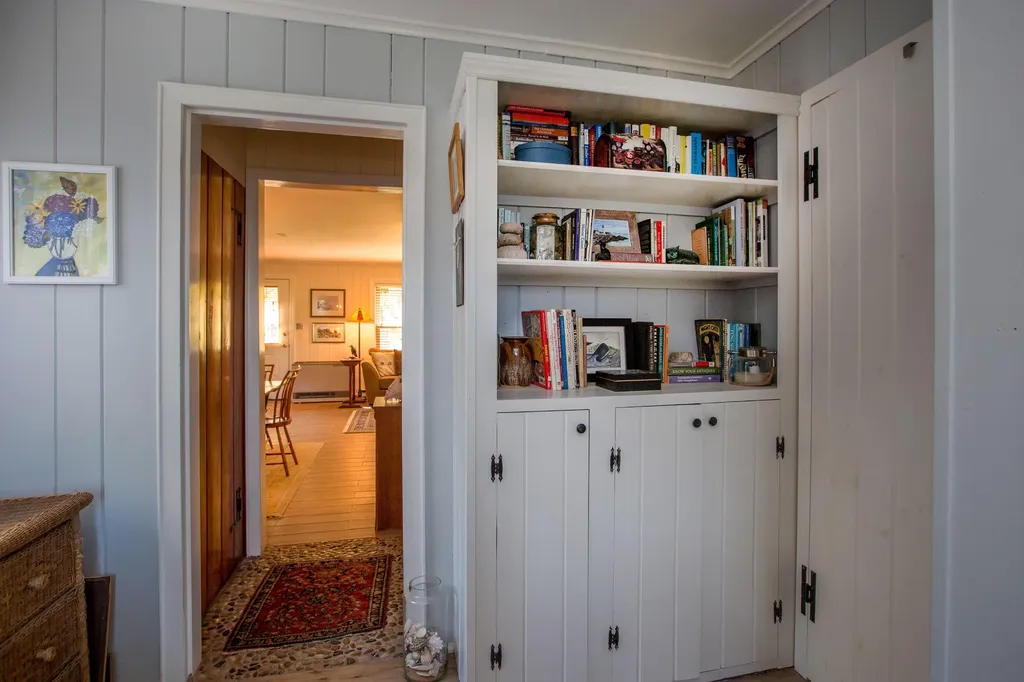 37 Churchill Street Wiscasset ME 04578