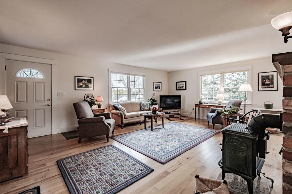 5 Orchard Street Rockland ME 04841