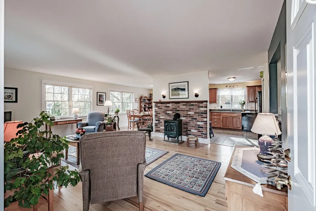 5 Orchard Street Rockland ME 04841