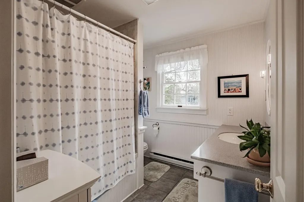 5 Orchard Street Rockland ME 04841