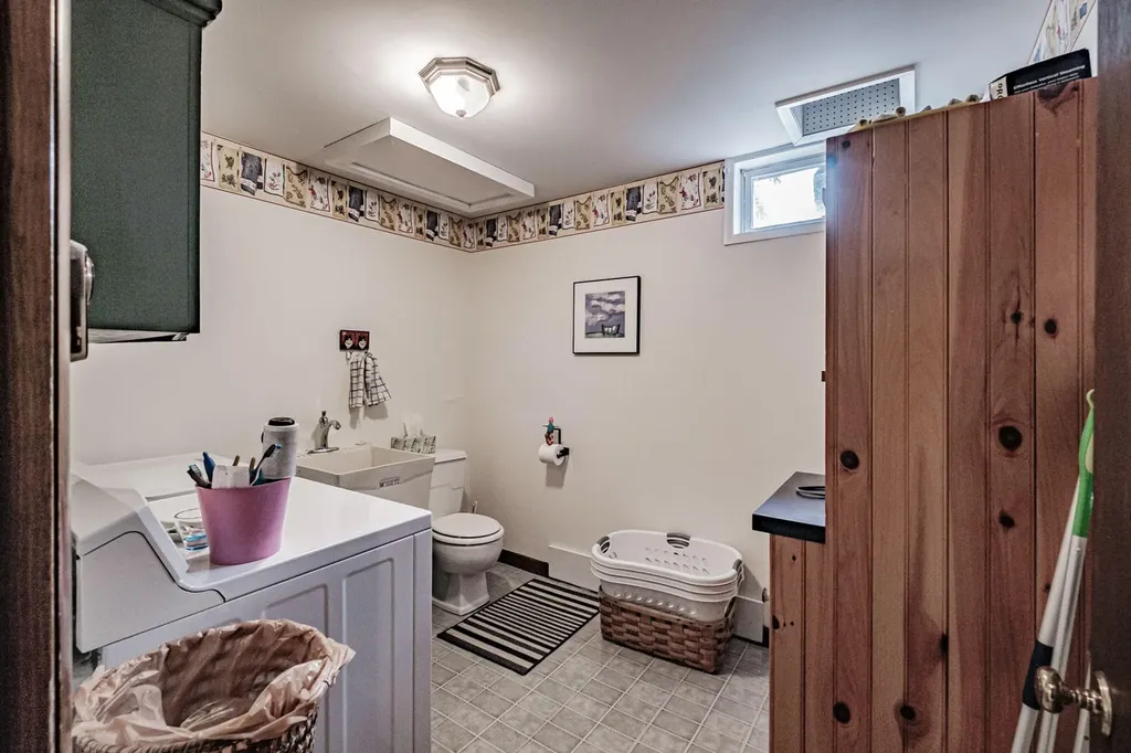5 Orchard Street Rockland ME 04841