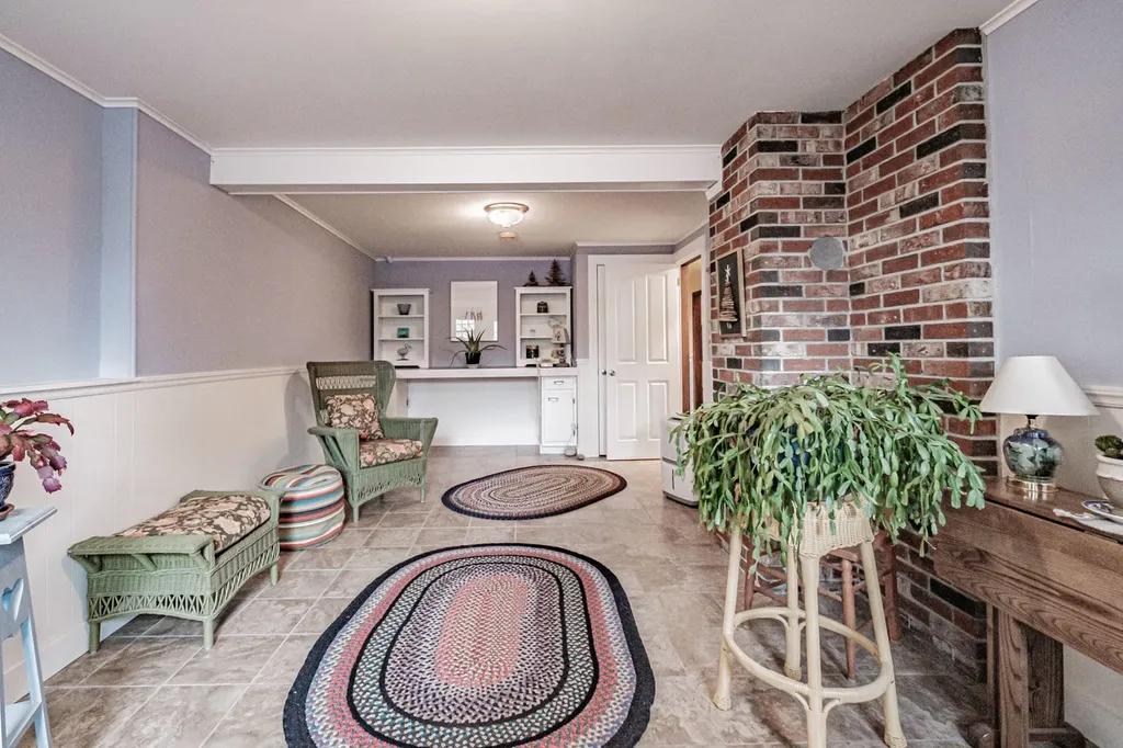 5 Orchard Street Rockland ME 04841