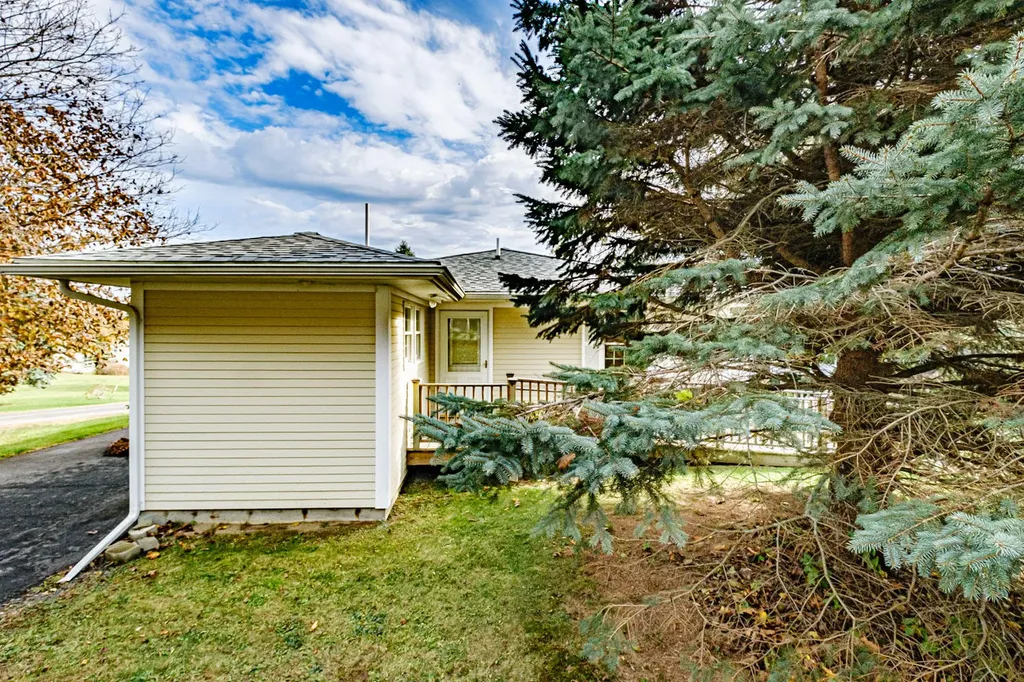 5 Orchard Street Rockland ME 04841