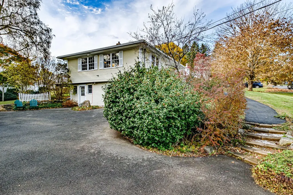 5 Orchard Street Rockland ME 04841