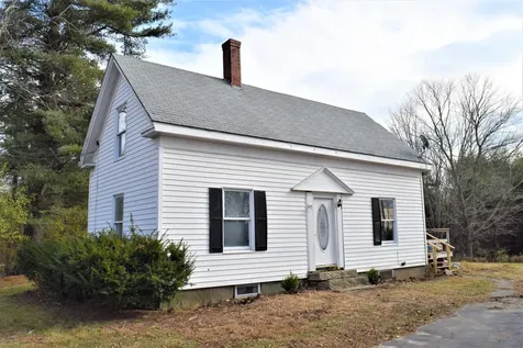 39 Barnes Road Windham ME 04062