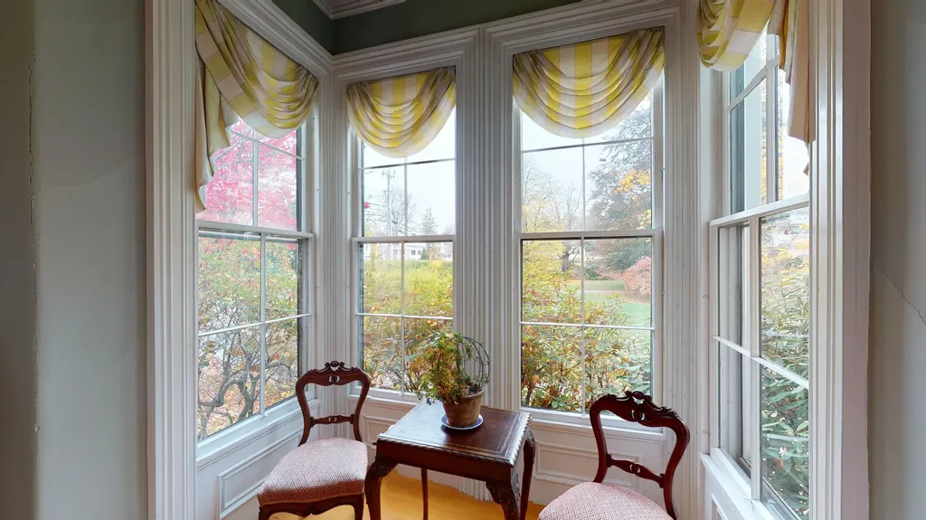 30 Summer Street Kennebunk ME 04043