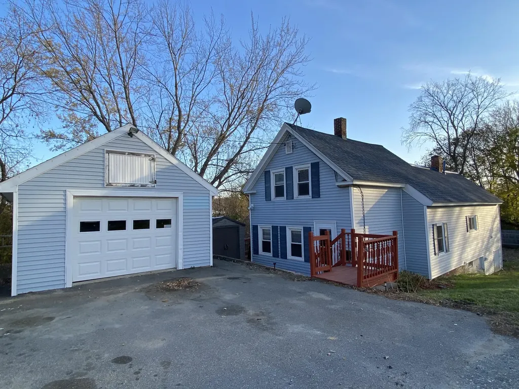 1 Goodman Court Fairfield ME 04937