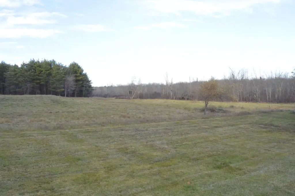 486 Hampden Road Carmel ME 04419