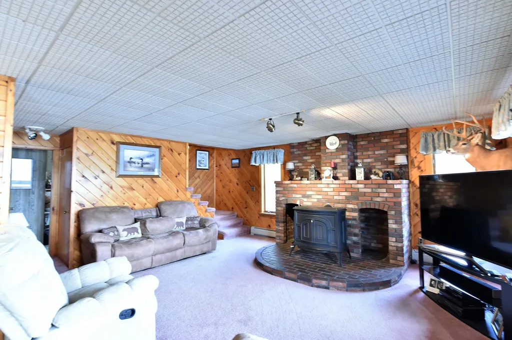 308 Stanhope Mill Road Lincoln ME 04457