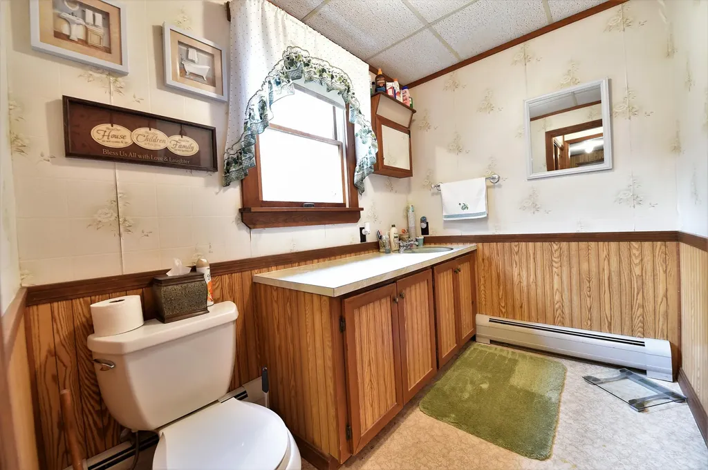 308 Stanhope Mill Road Lincoln ME 04457