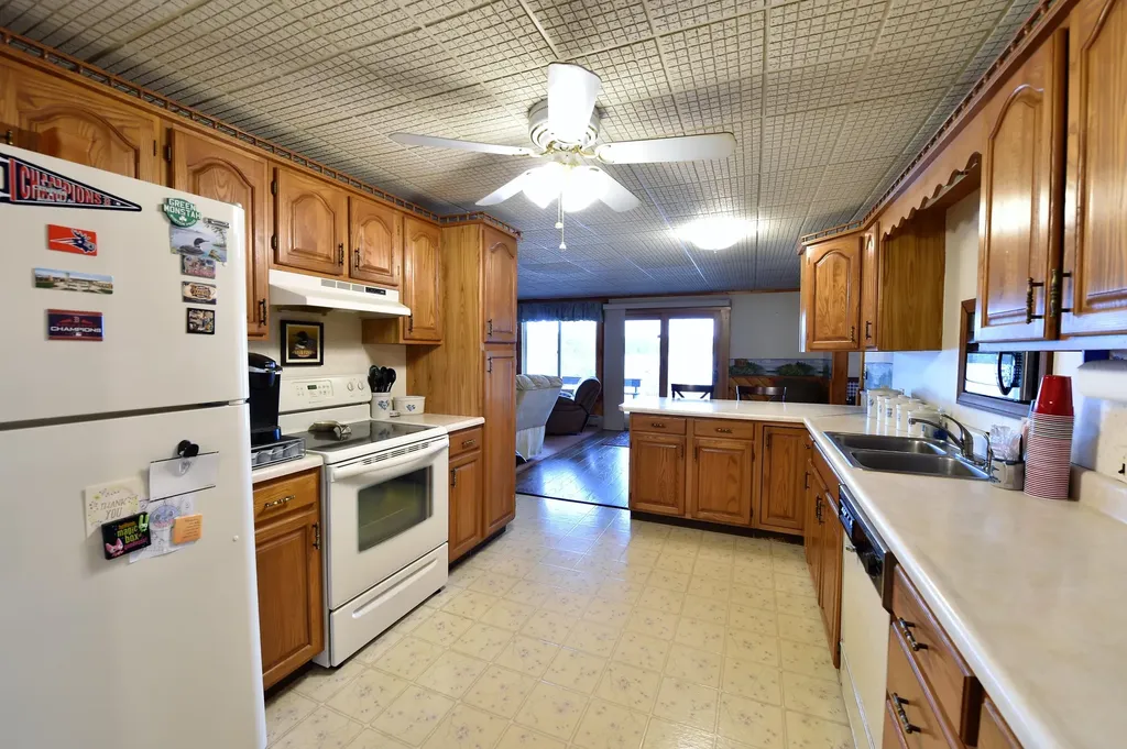 308 Stanhope Mill Road Lincoln ME 04457