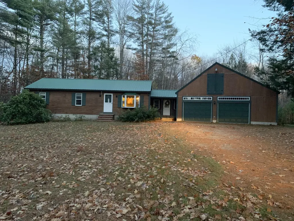 820 H Road Acton ME 04001