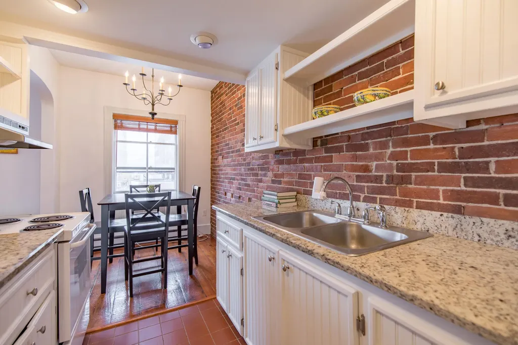 194 High Street Portland ME 04101