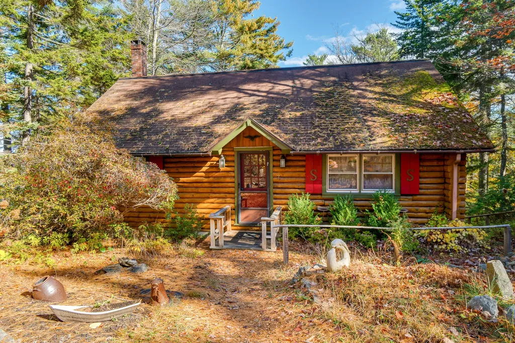 7 Crooked Pine Road Boothbay Harbor ME 04538