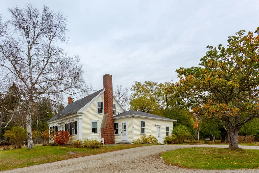 243 Main Road Islesboro ME 04848