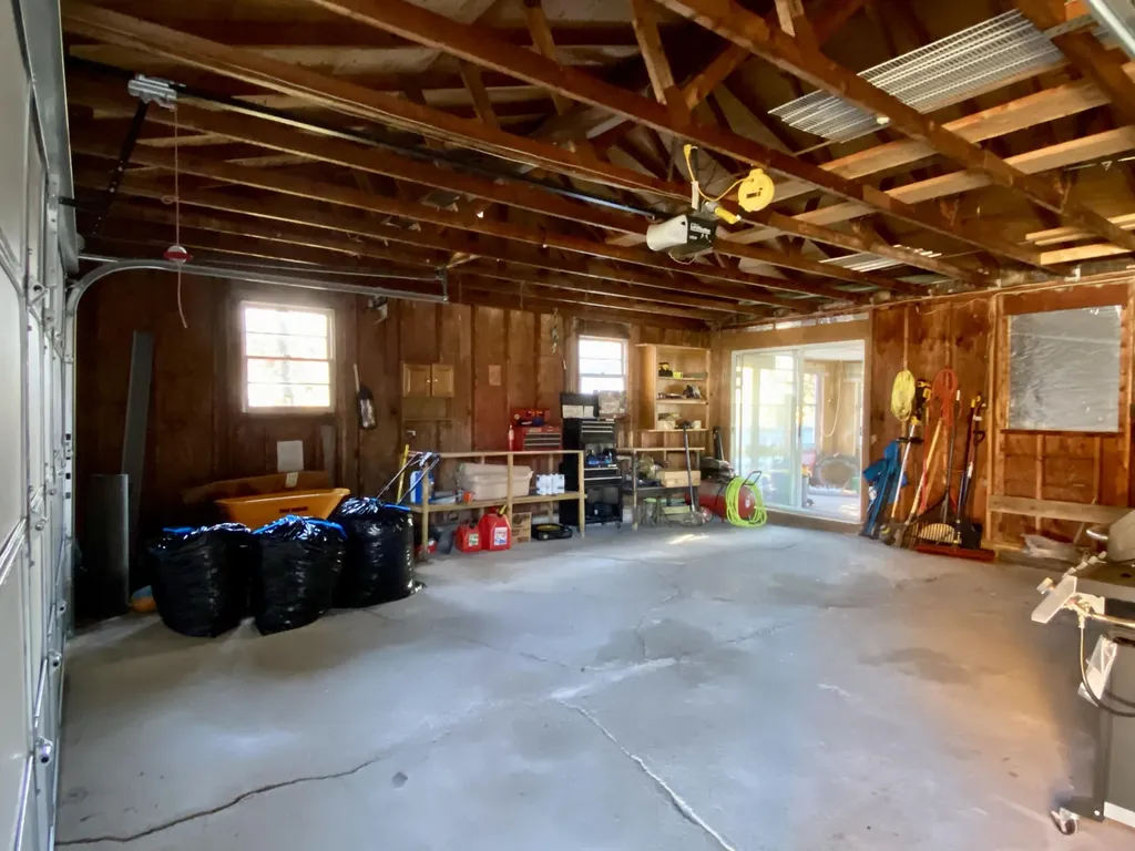 14 Rosewood Road Auburn ME 04210