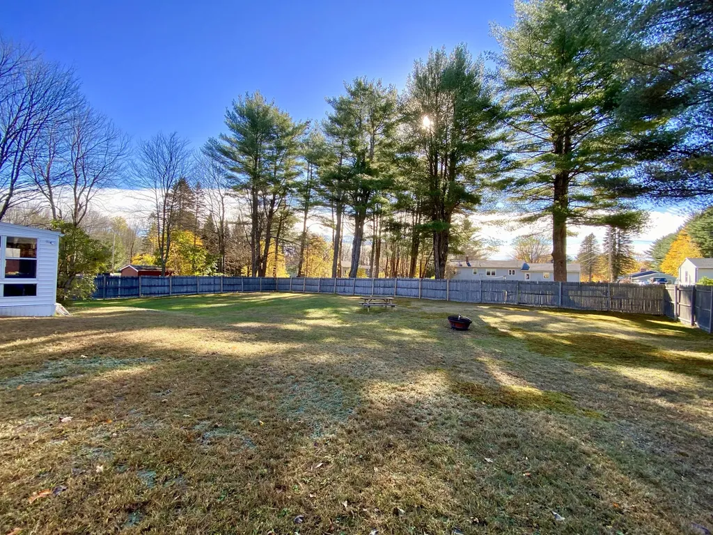 14 Rosewood Road Auburn ME 04210