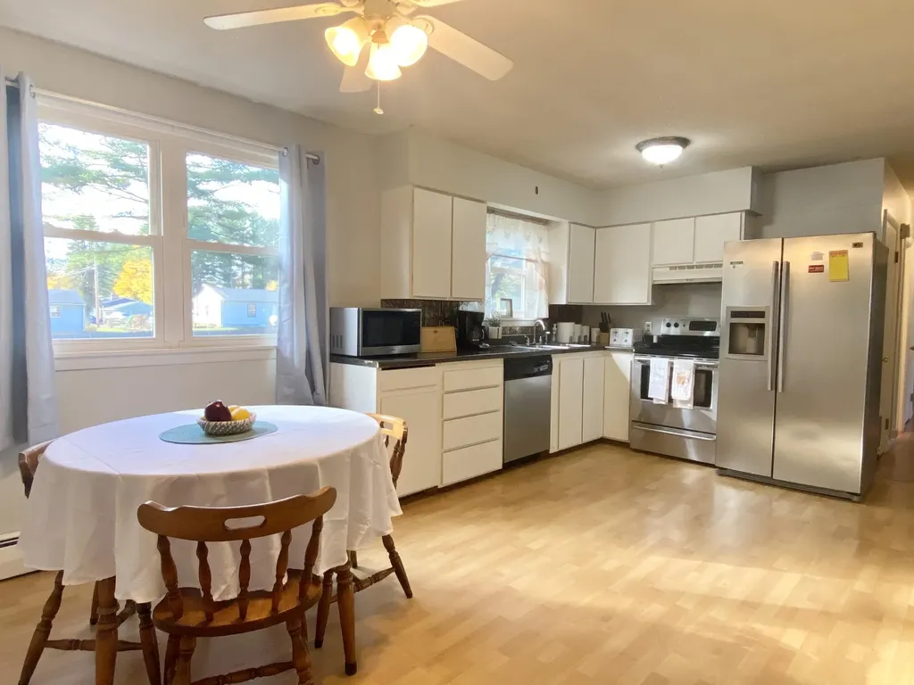 14 Rosewood Road Auburn ME 04210