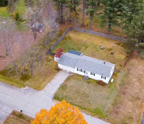 14 Rosewood Road Auburn ME 04210