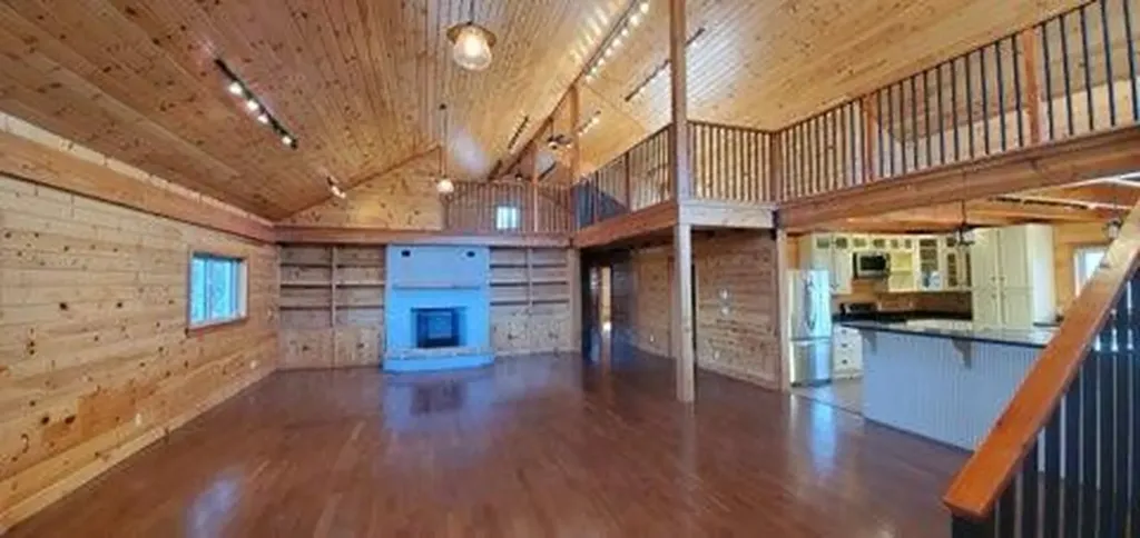 55 Cross Street Northport ME 04849