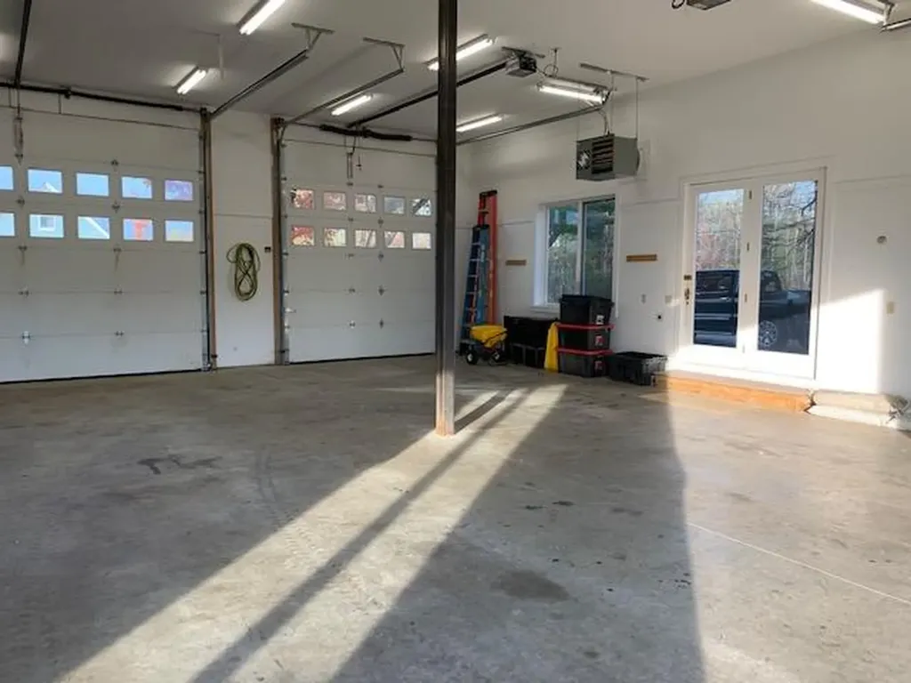 55 Cross Street Northport ME 04849