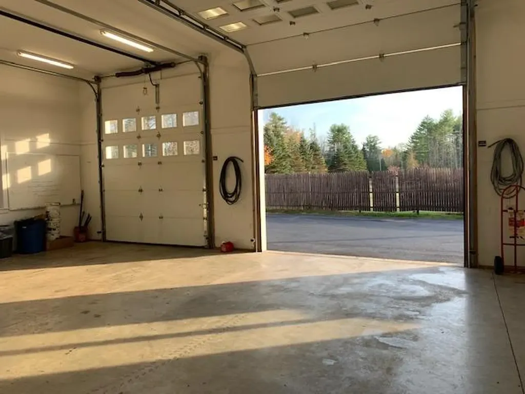 55 Cross Street Northport ME 04849