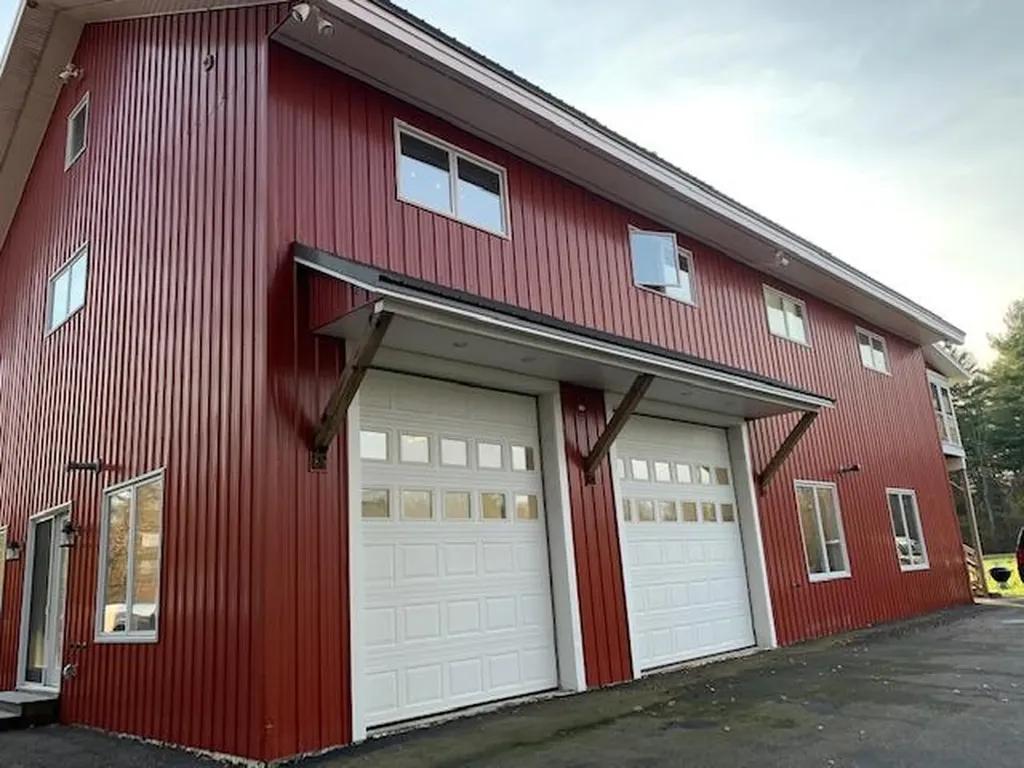 55 Cross Street Northport ME 04849