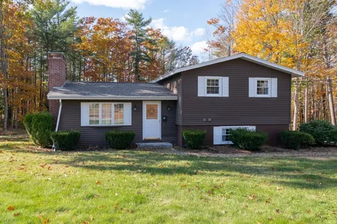 26 Oak Grove Avenue Bath ME 04530