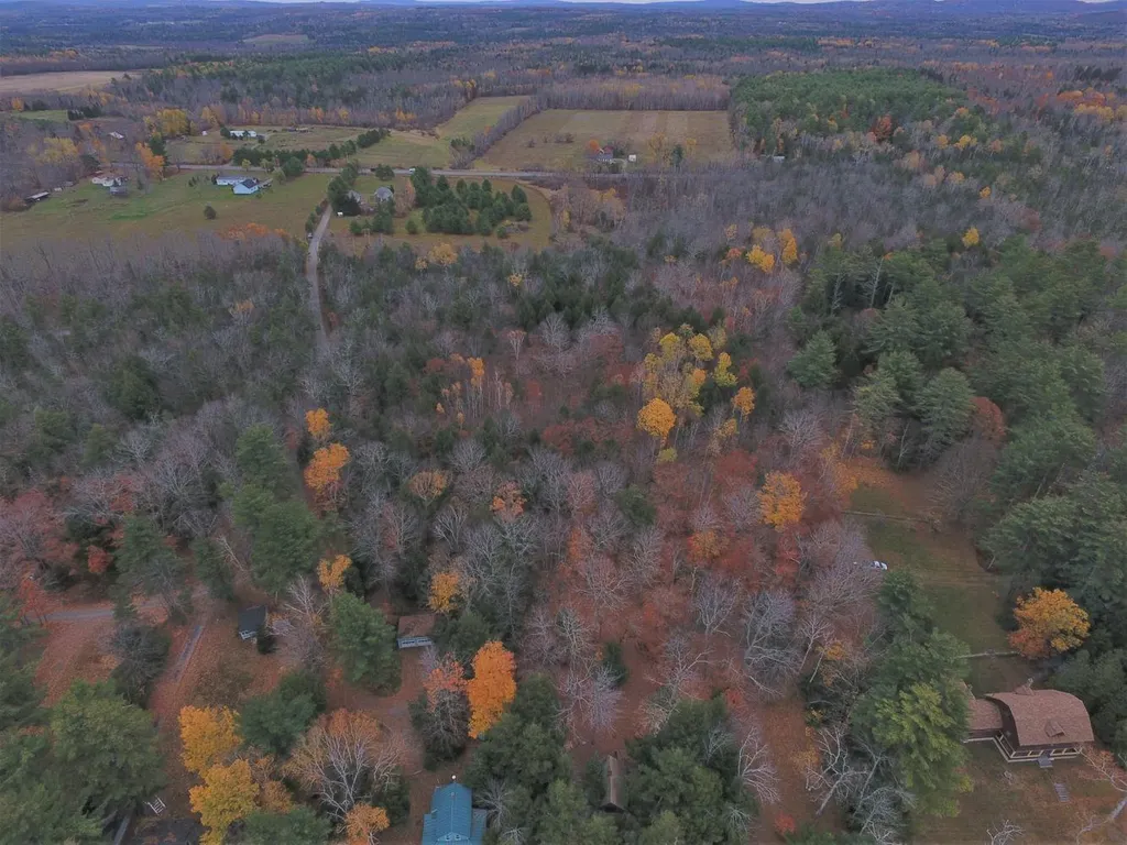 16 Drake Road Madison ME 04950