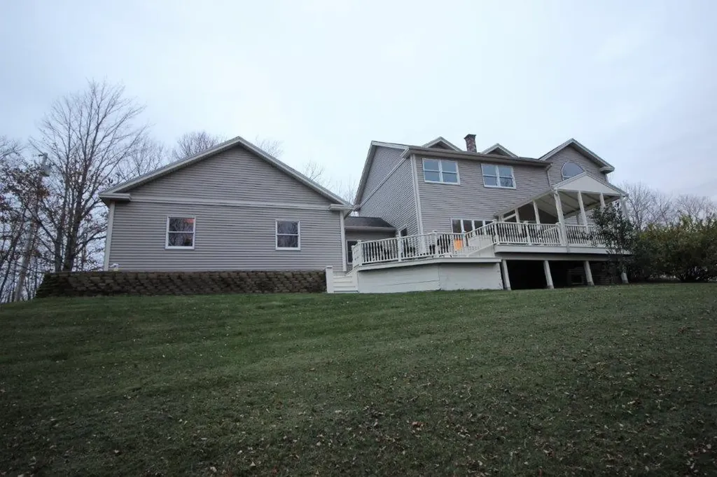 1415 Main Street Ripley ME 04930