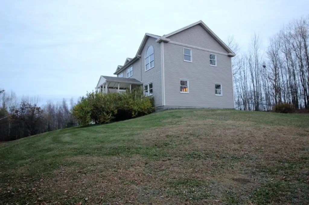 1415 Main Street Ripley ME 04930
