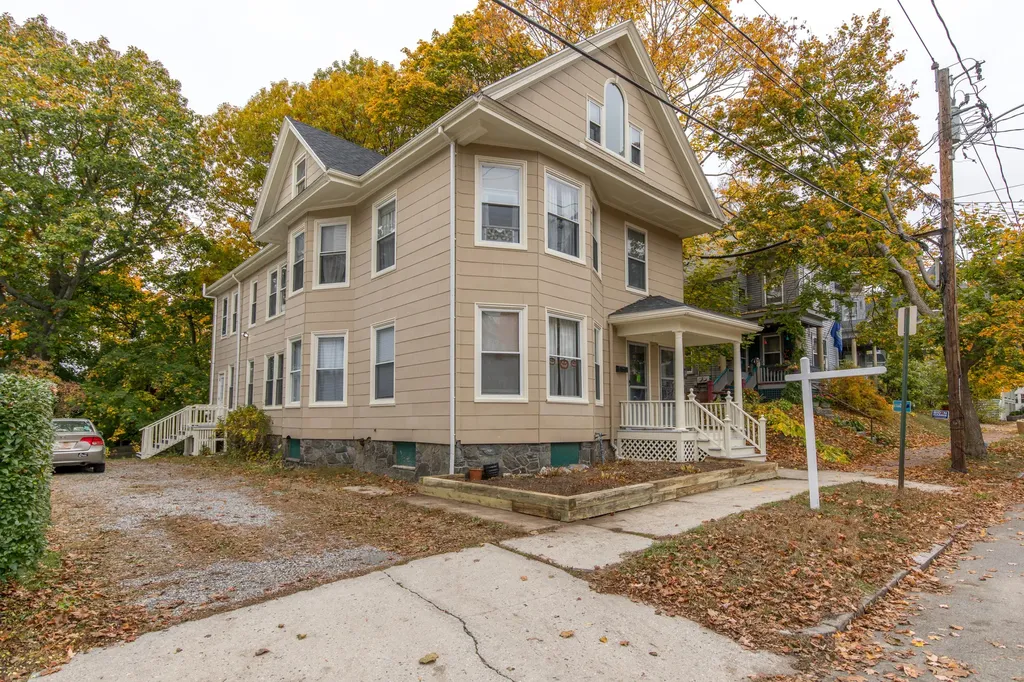 68 Roberts Street Portland ME 04102