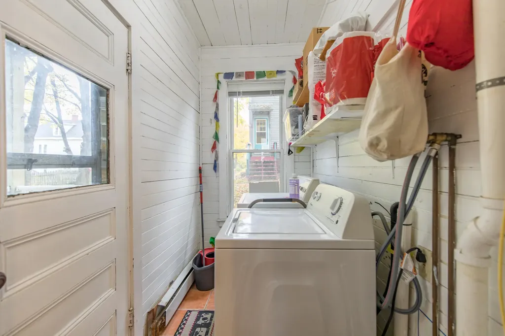 68 Roberts Street Portland ME 04102