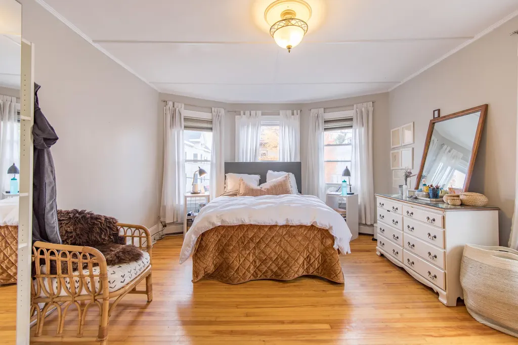 68 Roberts Street Portland ME 04102