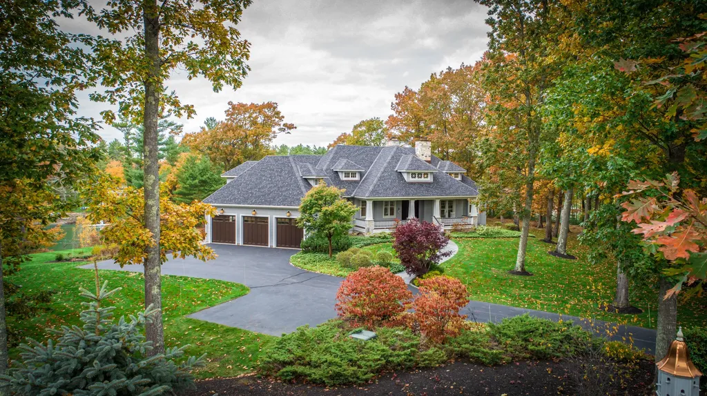 14 Rams Head Lane York ME 03909