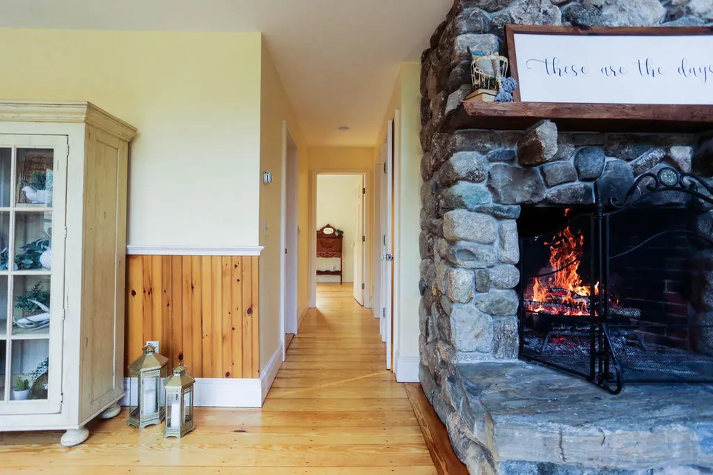 60 Cross Street Rockport ME 04856