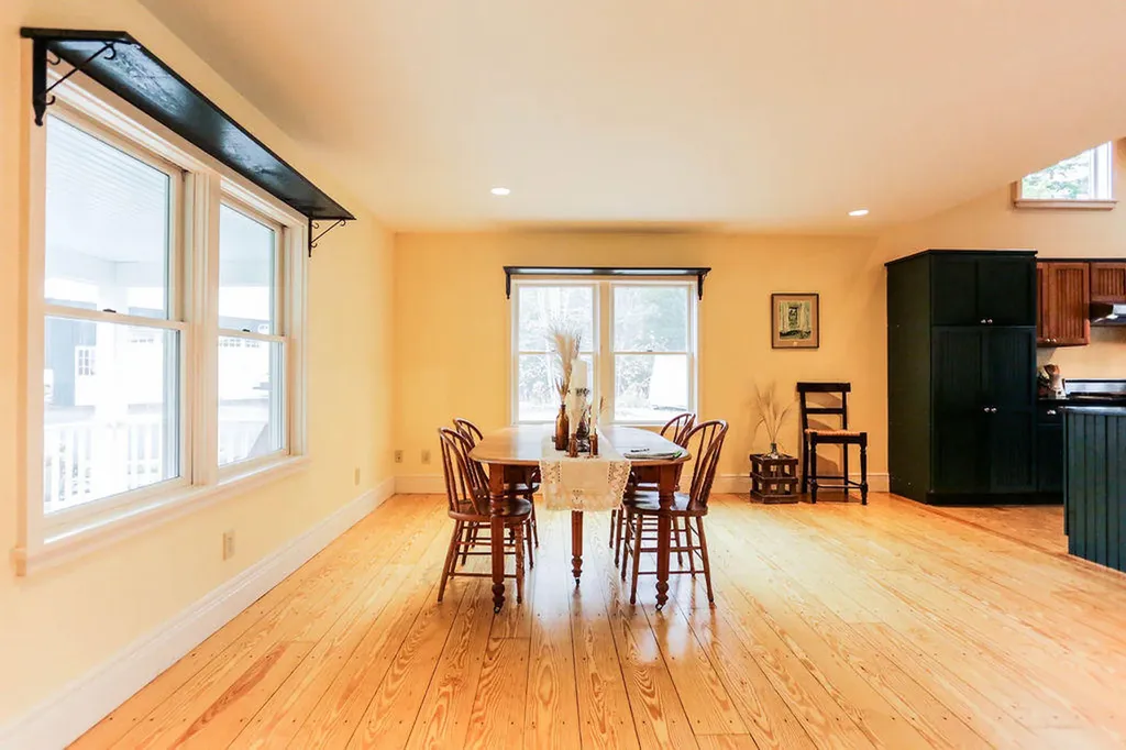 60 Cross Street Rockport ME 04856