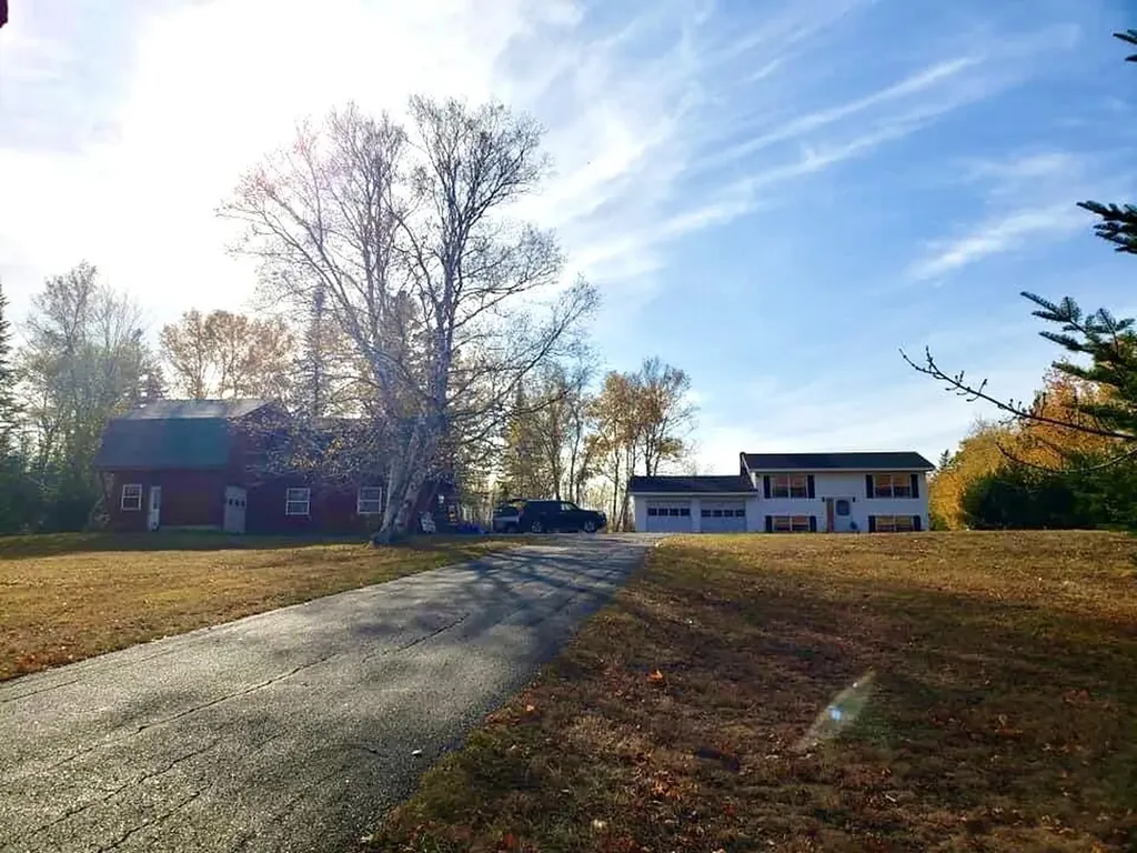 192 Main Road Abbot ME 04406